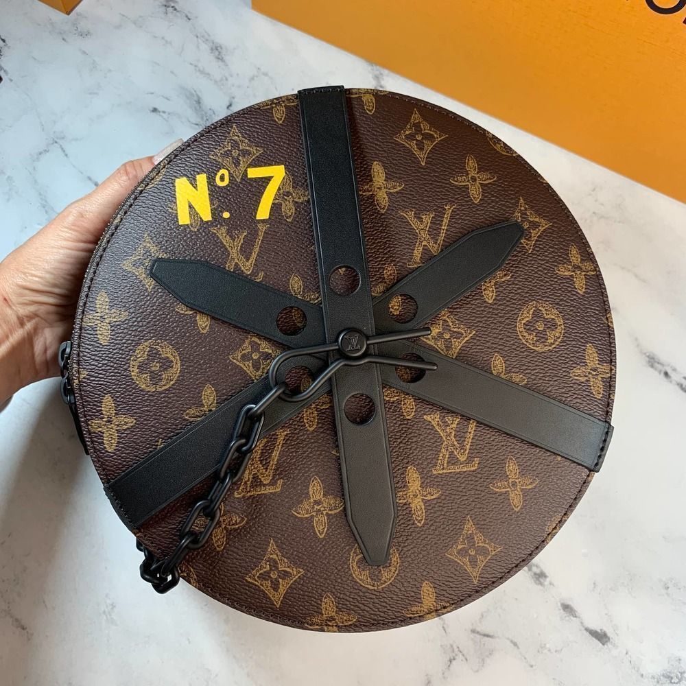 Louis Vuitton Wheel box bag Virgil Abloh N°7 Monogram LV round SS22 Rare No 7 - Picture 12 of 14